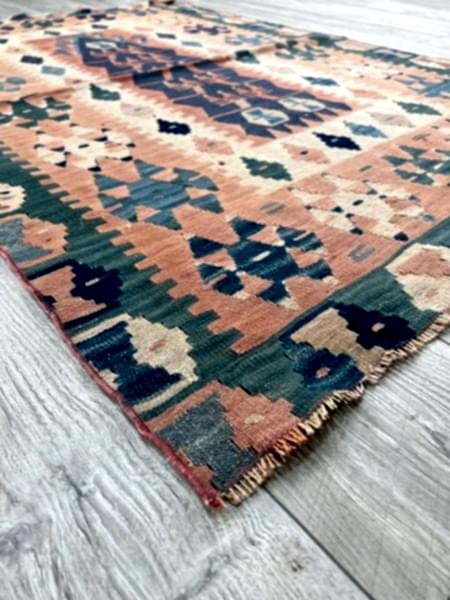 El Dokumasi Halı Kilim Yolluk Paspas Ölçü 156X105 Cm
